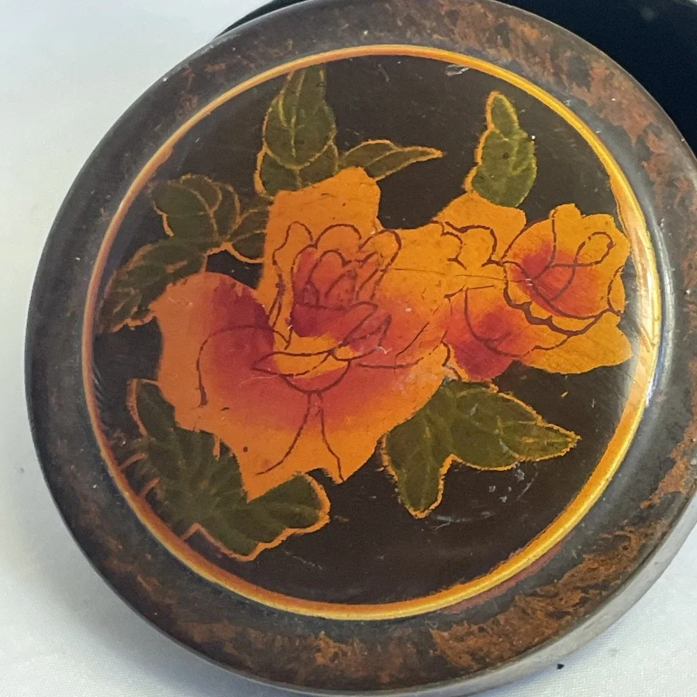 Vintage Round Floral Trinket Box Lacquered Finish Black With Gold Accents 3 1/2